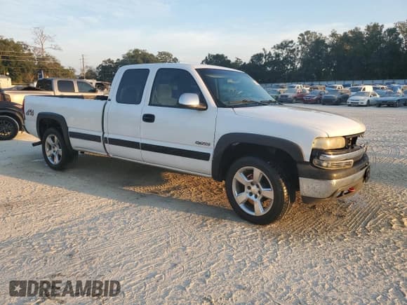 ✅ 2000 Chevrolet Silverado 1500 LT • VIN: 1GCEK19T7YE403619 • Лот: 77964444. Опубликован ранее на Copart с пробегом 336 116 миль. Бесплатный доступ к архиву аукционных продаж из США и подробный отчёт об истории автомобиля на DreamBid. Изображение 4.