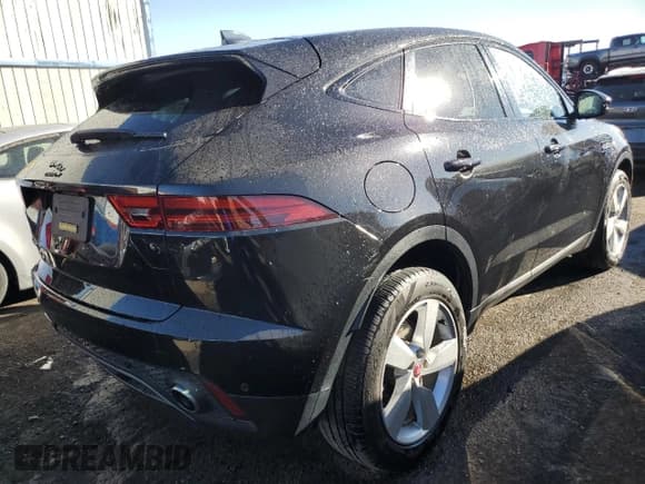 ✅ 2022 Jaguar E-Pace SE • VIN: SADFP2FXXN1029565 • Lot: 87113354. Wystawiony na Copart z przebiegiem 37 828 mil. Bezpłatny archiwum sprzedaży aukcyjnych z USA i szczegółowy raport historii pojazdu na DreamBid. Zdjęcie 3.