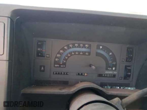 ✅ 1988 Chevrolet S-10 X96 • VIN: 1GCCS14Z6J8189519 • Лот: 78000424. Опубликован ранее на Copart с пробегом 211 374 миль. Бесплатный доступ к архиву аукционных продаж из США и подробный отчёт об истории автомобиля на DreamBid. Изображение 9.