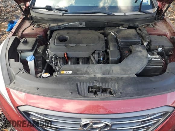 ✅ 2016 Hyundai Sonata Sport • VIN: 5NPE34AF6GH349667 • Lot: 91517115. Wystawiony na Copart z przebiegiem 131 183 mil. Bezpłatny archiwum sprzedaży aukcyjnych z USA i szczegółowy raport historii pojazdu na DreamBid. Zdjęcie 11.