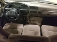 ✅ 1995 Ford F-250 • VIN: 1FTHX26F9SKB20683 • Lot: 92043355. Listed on Copart with Not provided. Free auction sales archive from the USA and detailed vehicle history report at DreamBid. Image 8.