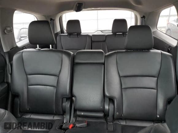 ✅ 2018 Honda Pilot EX-L • VIN: 5FNYF5H52JB031574 • Lot: 82557835. Listed on Copart with Not provided. Free auction sales archive from the USA and detailed vehicle history report at DreamBid. Image 10.
