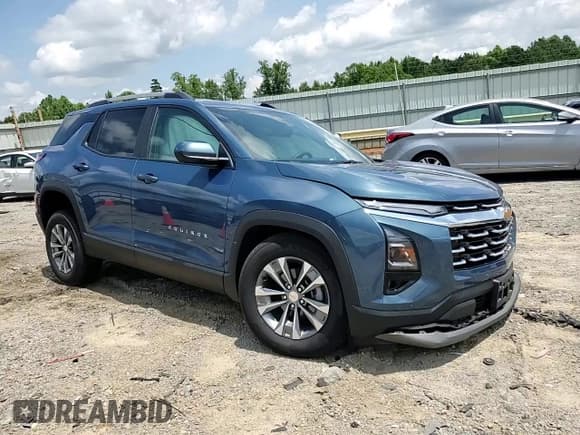 ✅ 2025 Chevrolet Equinox AWD LT • VIN: 3GNAXPEG8SL155438 • Lot: 64823775. Wystawiony na Copart z przebiegiem 3 857 mil. Bezpłatny archiwum sprzedaży aukcyjnych z USA i szczegółowy raport historii pojazdu na DreamBid. Zdjęcie 14.