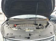 ✅ 2017 Chevrolet Traverse LT • VIN: 1GNKRGKD5HJ162145 • Lot: 43252658. Wystawiony na IAAI z przebiegiem 99 411 mil. Bezpłatny archiwum sprzedaży aukcyjnych z USA i szczegółowy raport historii pojazdu na DreamBid. Zdjęcie 10.