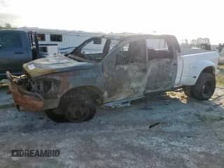 2006 Dodge 3500 SLT z VIN 3D7MX49C66G243579, wystawiony jako Copart lot #69480405 z przebiegiem Nie podano mil oraz Nie do naprawy • Non repairable. Historia ofert i sprzedaży dostępna na DreamBid. Obrazek 1.