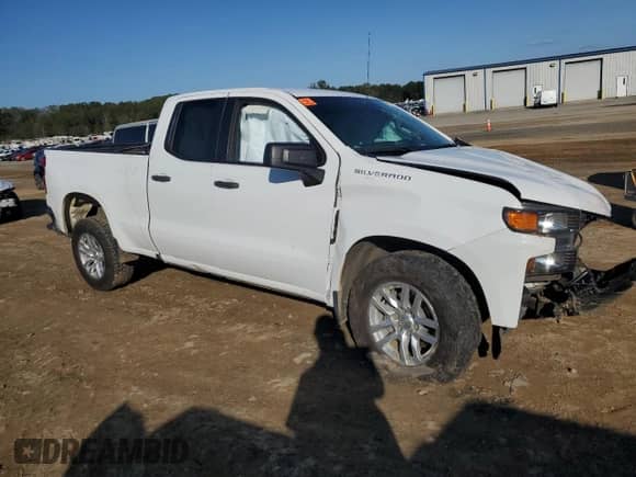 ✅ 2021 Chevrolet Silverado 1500 Work Truck • VIN: 1GCRWAEF0MZ158333 • Lot: 79717694. Wystawiony na Copart z przebiegiem Nie podano. Bezpłatny archiwum sprzedaży aukcyjnych z USA i szczegółowy raport historii pojazdu na DreamBid. Zdjęcie 4.