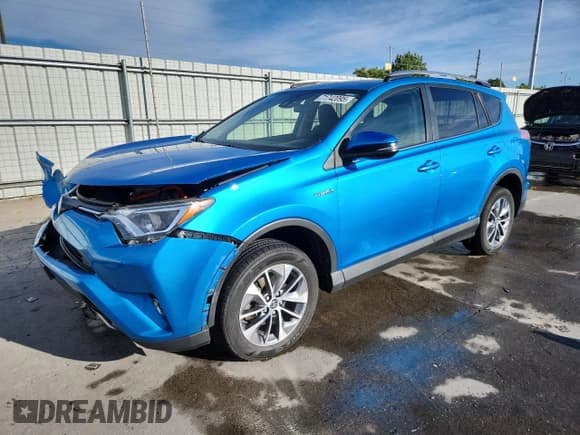 ✅ 2018 Toyota RAV4 Hybrid XLE • VIN: JTMRJREV5JD177988 • Lot: 71742095. Listed on Copart with 54,248 mi. Free auction sales archive from the USA and detailed vehicle history report at DreamBid. Image 1.