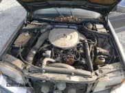 ✅ 1990 Mercedes-Benz 560 • VIN: WDBCA39E8LA508059 • Лот: 75865254. Опубликован ранее на Copart с пробегом 222 616 миль. Бесплатный доступ к архиву аукционных продаж из США и подробный отчёт об истории автомобиля на DreamBid. Изображение 11.