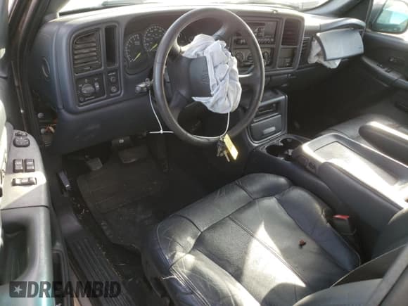 ✅ 2000 Chevrolet Silverado 1500 LS • VIN: 1GCEC19T4YZ370231 • Lot: 82366445. Listed on Copart with Not provided. Free auction sales archive from the USA and detailed vehicle history report at DreamBid. Image 8.