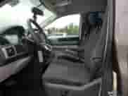 2010 Dodge Grand Caravan SXT с VIN 2D4RN5D12AR439560, выставлен на аукционе Copart как лот 85485245 с пробегом 153 527 миль миль и Списание • Salvage title. История ставок и продаж доступна на DreamBid. Изображение 7.