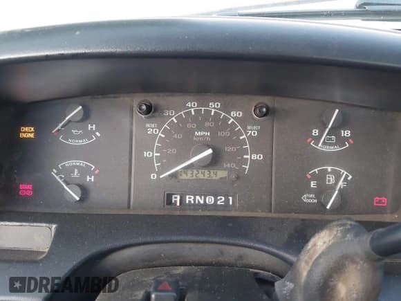 ✅ 1997 Ford F-250 • VIN: 3FTHF26H1VMA23902 • Лот: 41035336. Опубликован ранее на IAAI с пробегом 143 243 миль. Бесплатный доступ к архиву аукционных продаж из США и подробный отчёт об истории автомобиля на DreamBid. Изображение 7.