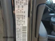 ✅ 2019 Jeep Grand Cherokee Overland • VIN: 1C4RJFCG8KC526698 • Lot: 61562865. Wystawiony na Copart z przebiegiem 141 926 mil. Bezpłatny archiwum sprzedaży aukcyjnych z USA i szczegółowy raport historii pojazdu na DreamBid. Zdjęcie 16.