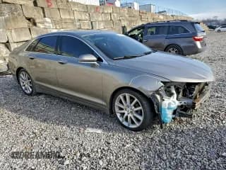 ✅ 2016 Lincoln MKZ Hybrid • VIN: 3LN6L2LU5GR624572 • Lot: 93962415. Wystawiony na Copart z przebiegiem 113 428 mil. Bezpłatny archiwum sprzedaży aukcyjnych z USA i szczegółowy raport historii pojazdu na DreamBid. Zdjęcie 4.