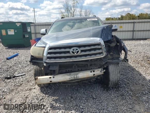 ✅ 2008 Toyota Sequoia Limited • VIN: 5TDBY68A08S001675 • Лот: 83982125. Опубликован ранее на Copart с пробегом 217 903 миль. Бесплатный доступ к архиву аукционных продаж из США и подробный отчёт об истории автомобиля на DreamBid. Изображение 5.