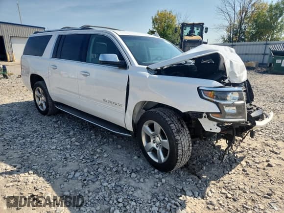 ✅ 2020 Chevrolet Suburban Premier • VIN: 1GNSKJKC7LR183484 • Лот: 80833395. Опубликован ранее на Copart с пробегом 69 705 миль. Бесплатный доступ к архиву аукционных продаж из США и подробный отчёт об истории автомобиля на DreamBid. Изображение 4.