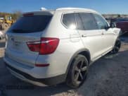 ✅ 2017 BMW X3 xDrive28i • VIN: 5UXWX9C37H0T21611 • Lot: 43637667. Wystawiony na IAAI z przebiegiem 64 994 mil. Bezpłatny archiwum sprzedaży aukcyjnych z USA i szczegółowy raport historii pojazdu na DreamBid. Zdjęcie 4.
