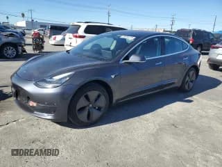 ✅ 2018 Tesla Model 3 Long Range Battery • VIN: 5YJ3E1EA9JF021731 • Lot: 85206375. Wystawiony na Copart z przebiegiem 68 430 mil. Bezpłatny archiwum sprzedaży aukcyjnych z USA i szczegółowy raport historii pojazdu na DreamBid. Zdjęcie 1.