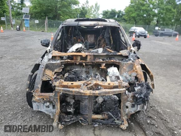 ✅ 2022 Acura RDX Advance • VIN: 5J8TC2H71NL013896 • Lot: 62492665. Wystawiony na Copart z przebiegiem Nie podano. Bezpłatny archiwum sprzedaży aukcyjnych z USA i szczegółowy raport historii pojazdu na DreamBid. Zdjęcie 5.