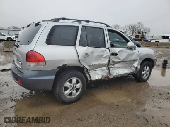 2005 Hyundai Santa Fe GLS z VIN KM8SC13D25U929140, wystawiony jako Copart lot #43108485 z przebiegiem 201 732 mil mil oraz Szkoda całkowita • Salvage title. Historia ofert i sprzedaży dostępna na DreamBid. Obrazek 3.