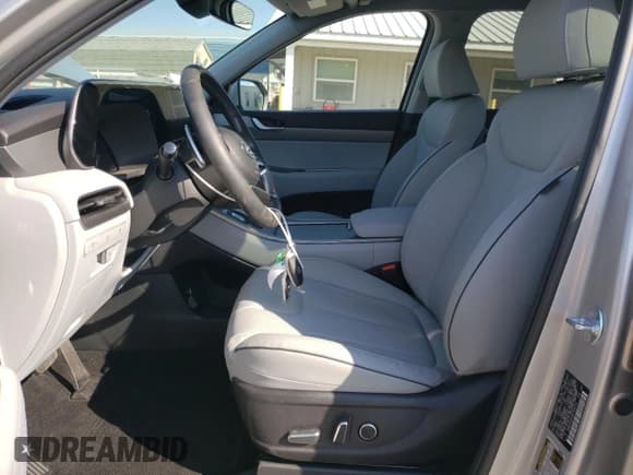 ✅ 2024 Hyundai Palisade SEL • VIN: KM8R2DGE0RU705103 • Лот: 77615794. Опубликован ранее на Copart с пробегом 6 428 миль. Бесплатный доступ к архиву аукционных продаж из США и подробный отчёт об истории автомобиля на DreamBid. Изображение 7.