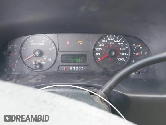 ✅ 2005 Ford F-250 XL • VIN: 1FTSW21PX5EA16621 • Lot: 42330472. Listed on IAAI with 237,031 mi. Free auction sales archive from the USA and detailed vehicle history report at DreamBid. Image 7.
