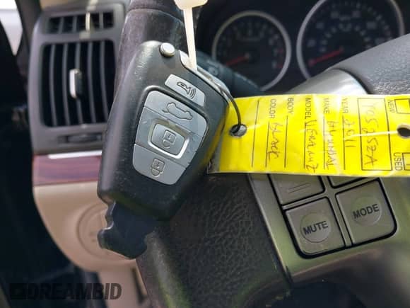 2011 Hyundai Veracruz GLS с VIN KM8NUDCC5BU145694, выставлен на аукционе IAAI как лот 42843354 с пробегом 285 448 миль миль и . История ставок и продаж доступна на DreamBid. Изображение 11.