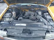 ✅ 2003 Chevrolet S-10 LS • VIN: 1GCCT19X138133298 • Лот: 41810396. Опубликован ранее на IAAI с пробегом 158 005 миль. Бесплатный доступ к архиву аукционных продаж из США и подробный отчёт об истории автомобиля на DreamBid. Изображение 10.