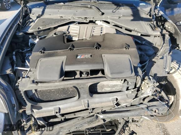 ✅ 2012 BMW X6 M • VIN: 5YMGZ0C59CLK14863 • Lot: 87869855. Wystawiony na Copart z przebiegiem Nie podano. Bezpłatny archiwum sprzedaży aukcyjnych z USA i szczegółowy raport historii pojazdu na DreamBid. Zdjęcie 12.