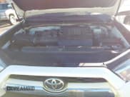 ✅ 2018 Toyota 4Runner SR5 • VIN: JTEBU5JR2J5558620 • Lot: 41486145. Wystawiony na IAAI z przebiegiem 172 007 mil. Bezpłatny archiwum sprzedaży aukcyjnych z USA i szczegółowy raport historii pojazdu na DreamBid. Zdjęcie 10.