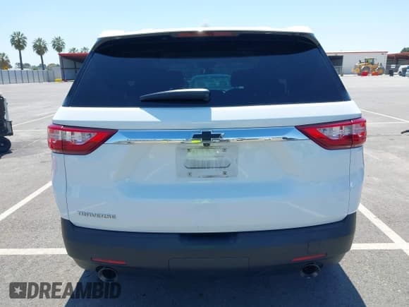 ✅ 2021 Chevrolet Traverse LS • VIN: 1GNERFKW8MJ266373 • Lot: 42170670. Listed on IAAI with 45,457 mi. Free auction sales archive from the USA and detailed vehicle history report at DreamBid. Image 17.
