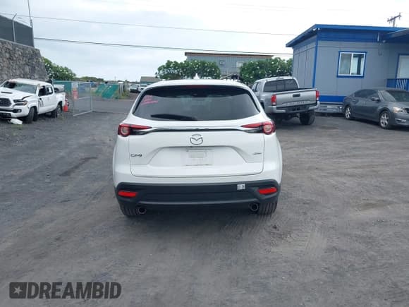 ✅ 2018 Mazda CX-9 Sport • VIN: JM3TCABY8J0203529 • Lot: 42730641. Listed on IAAI with 40,023 mi. Free auction sales archive from the USA and detailed vehicle history report at DreamBid. Image 16.