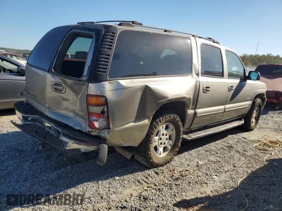 2001 Chevrolet Suburban LT с VIN 3GNFK16T11G101869, выставлен на аукционе Copart как лот 76699434 с пробегом 187 664 миль миль и Списание • Salvage title. История ставок и продаж доступна на DreamBid. Изображение 3.