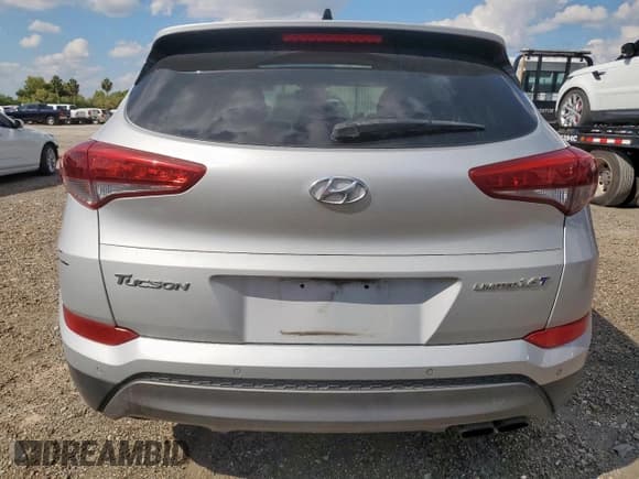 ✅ 2016 Hyundai Tucson Limited • VIN: KM8J33A28GU197687 • Лот: 81944705. Опубликован ранее на Copart с пробегом 89 578 миль. Бесплатный доступ к архиву аукционных продаж из США и подробный отчёт об истории автомобиля на DreamBid. Изображение 6.