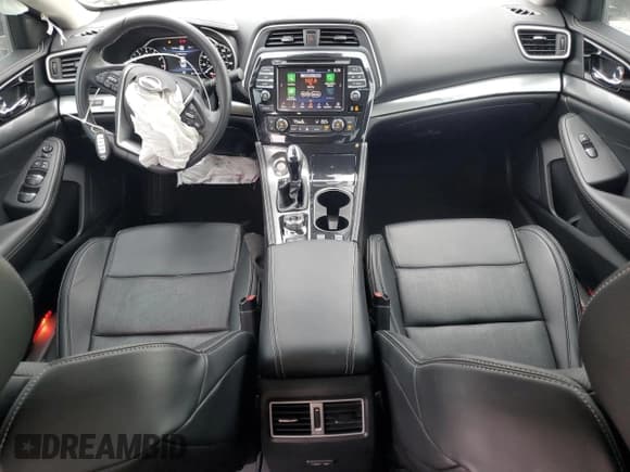 ✅ 2023 Nissan Maxima SV • VIN: 1N4AA6CV0PC513095 • Lot: 71283035. Wystawiony na Copart z przebiegiem 5 987 mil. Bezpłatny archiwum sprzedaży aukcyjnych z USA i szczegółowy raport historii pojazdu na DreamBid. Zdjęcie 8.