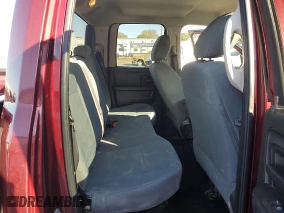 ✅ 2017 Ram 1500 Express • VIN: 1C6RR6FG4HS506426 • Lot: 86867275. Wystawiony na Copart z przebiegiem 219 359 mil. Bezpłatny archiwum sprzedaży aukcyjnych z USA i szczegółowy raport historii pojazdu na DreamBid. Zdjęcie 10.