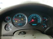 ✅ 2007 GMC Yukon SLE • VIN: 1GKFC13J77R100523 • Lot: 84775775. Wystawiony na Copart z przebiegiem 293 929 mil. Bezpłatny archiwum sprzedaży aukcyjnych z USA i szczegółowy raport historii pojazdu na DreamBid. Zdjęcie 9.