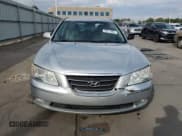 ✅ 2010 Hyundai Sonata Limited • VIN: 5NPEU4AF1AH594588 • Лот: 70911804. Опубликован ранее на Copart с пробегом 175 723 миль. Бесплатный доступ к архиву аукционных продаж из США и подробный отчёт об истории автомобиля на DreamBid. Изображение 5.