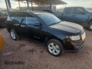 ✅ 2016 Jeep Compass Sport SE • VIN: 1C4NJCBA9GD666352 • Lot: 92598185. Wystawiony na Copart z przebiegiem 139 740 mil. Bezpłatny archiwum sprzedaży aukcyjnych z USA i szczegółowy raport historii pojazdu na DreamBid. Zdjęcie 4.