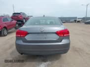 ✅ 2013 Volkswagen Passat S • VIN: 1VWAP7A35DC013006 • Lot: 42033599. Listed on IAAI with 152,453 mi. Free auction sales archive from the USA and detailed vehicle history report at DreamBid. Image 16.