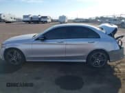 ✅ 2016 Mercedes-Benz C 300 Luxury • VIN: 55SWF4KBXGU110644 • Lot: 43338357. Wystawiony na IAAI z przebiegiem 78 841 mil. Bezpłatny archiwum sprzedaży aukcyjnych z USA i szczegółowy raport historii pojazdu na DreamBid. Zdjęcie 15.