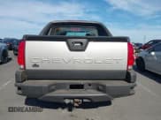 ✅ 2004 Chevrolet Avalanche Z66 • VIN: 3GNEC12T04G331664 • Lot: 43056675. Listed on IAAI with 209,767 mi. Free auction sales archive from the USA and detailed vehicle history report at DreamBid. Image 17.