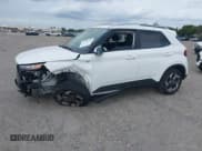 ✅ 2024 Hyundai Venue SEL • VIN: KMHRC8A30RU285015 • Lot: 41362985. Listed on IAAI with 2,956 mi. Free auction sales archive from the USA and detailed vehicle history report at DreamBid. Image 2.