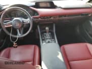 ✅ 2020 Mazda 3 Premium • VIN: JM1BPANM1L1166953 • Лот: 87357714. Опубликован ранее на Copart с пробегом 11 156 миль. Бесплатный доступ к архиву аукционных продаж из США и подробный отчёт об истории автомобиля на DreamBid. Изображение 8.