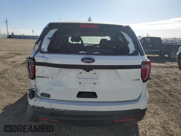 ✅ 2016 Ford Police Interceptor Utility • VIN: 1FM5K8AR6GGB81176 • Lot: 84484985. Listed on Copart with 136,076 mi. Free auction sales archive from the USA and detailed vehicle history report at DreamBid. Image 6.