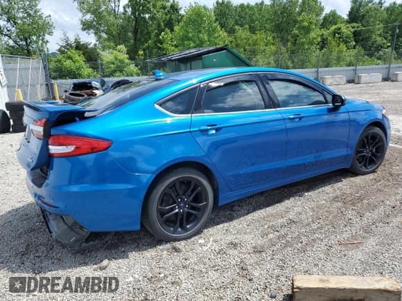 ✅ 2020 Ford Fusion SE • VIN: 3FA6P0HDXLR103823 • Лот: 57171385. Опубликован ранее на Copart с пробегом 54 748 миль. Бесплатный доступ к архиву аукционных продаж из США и подробный отчёт об истории автомобиля на DreamBid. Изображение 3.