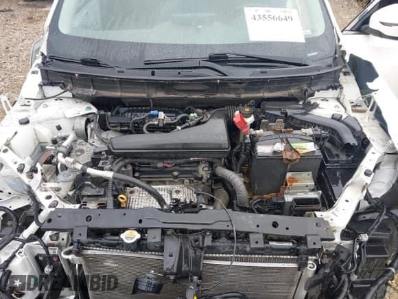 ✅ 2018 Nissan Rogue S • VIN: 5N1AT2MV4JC700743 • Лот: 43556649. Опубликован ранее на IAAI с пробегом 173 056 миль. Бесплатный доступ к архиву аукционных продаж из США и подробный отчёт об истории автомобиля на DreamBid. Изображение 10.