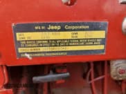 ✅ 1976 Jeep CJ • VIN: J6F83AH000431 • Lot: 70893695. Wystawiony na Copart z przebiegiem 76 377 mil. Bezpłatny archiwum sprzedaży aukcyjnych z USA i szczegółowy raport historii pojazdu na DreamBid. Zdjęcie 12.