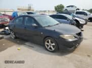 ✅ 2005 Mazda 3 i • VIN: JM1BK12F151328149 • Лот: 67232845. Опубликован ранее на Copart с пробегом 239 173 миль. Бесплатный доступ к архиву аукционных продаж из США и подробный отчёт об истории автомобиля на DreamBid. Изображение 4.