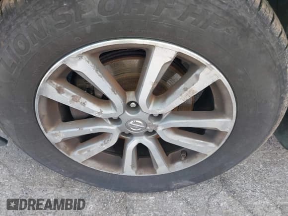 ✅ 2016 Nissan Pathfinder Platinum • VIN: 5N1AR2MM5GC615313 • Lot: 43706398. Listed on IAAI with 111,491 mi. Free auction sales archive from the USA and detailed vehicle history report at DreamBid. Image 12.