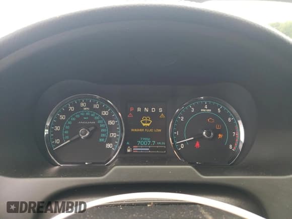 ✅ 2015 Jaguar XF Portfolio • VIN: SAJWJ0FF5F8U54243 • Лот: 68760435. Опубликован ранее на Copart с пробегом 77 552 миль. Бесплатный доступ к архиву аукционных продаж из США и подробный отчёт об истории автомобиля на DreamBid. Изображение 9.